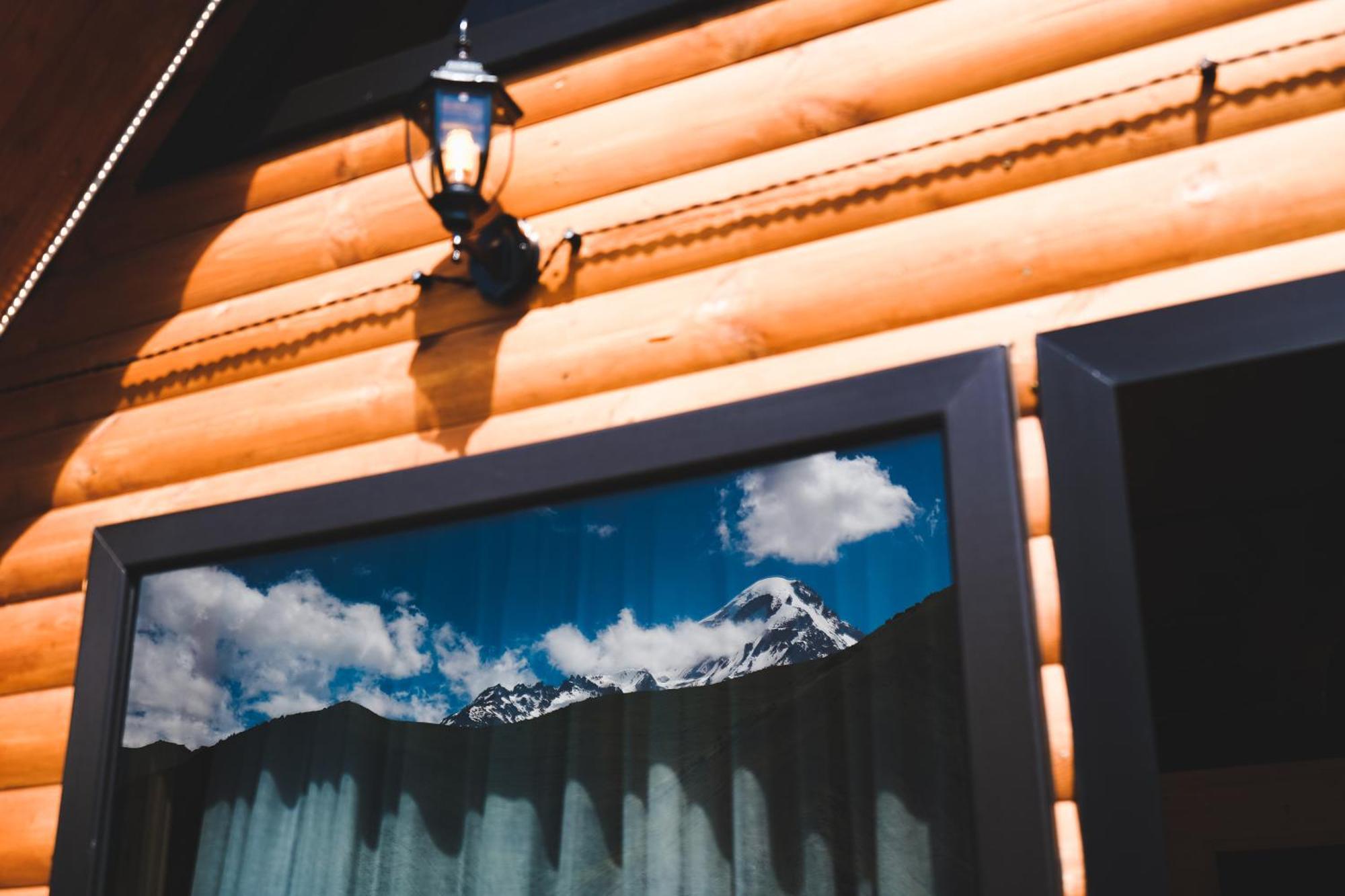 Traveler'S Cottages In Kazbegi ภายนอก รูปภาพ